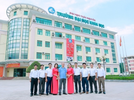 Phòng Quản trị - Phục vụ