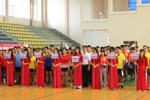Giải cầu lông, bóng bàn cán bộ viên chức, người lao động Đại học Thái Nguyên năm 2017