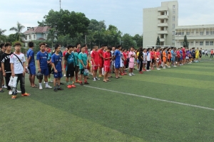 Khai mạc giải bóng đá nam nữ khoa Luật và Quản lý xã hội năm học 2018 - 2019