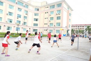 Giải Bóng chuyền hơi CBVC trường ĐHKH năm 2018