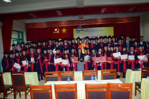 Trường Đại học Khoa học - ĐHTN trao bằng cho 67 tân Thạc sĩ tốt nghiệp đợt 2 năm 2018