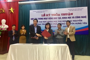 Ký kết thỏa thuận hợp tác về đào tạo, NCKH và chuyển giao khoa học công nghệ giữa Trường Đại học Khoa học và Trường THPT Chuyên Hưng Yên