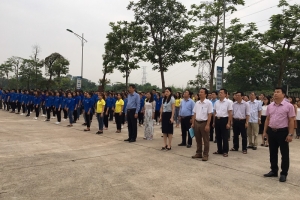 Chào cờ và sinh hoạt chính trị hưởng ứng Ngày Môi trường thế giới và phát động Tháng hành động vì môi trường tại Trường Đại học Khoa học