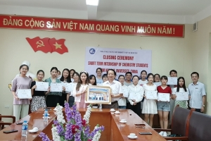 Tổng kết và chia tay Đoàn sinh viên thực tập đến từ Học viện Hồng Hà, Trung Quốc