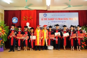 Trường Đại học Khoa học – Đại học Thái Nguyên tổ chức Lễ trao bằng Thạc sĩ đợt I năm 2019