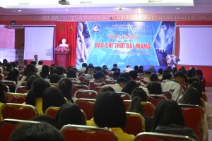 Khoa Báo chí Truyền thông và Văn học tổ chức chương trình tọa đàm “Báo chí thời đại mạng”