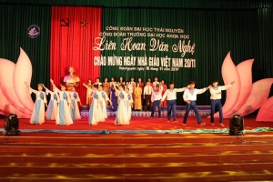 Trường Đại học Khoa học tổ chức Liên hoan văn nghệ chào mừng Ngày Nhà giáo Việt Nam 20/11