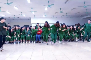 Nồi cơm của cô giáo - chuyện về buổi gặp gỡ đặc biệt tại trung tâm Giáo dục Quốc phòng