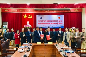 Trường Đại học Khoa học hợp tác cùng Học viện Dân tộc phát triển đào tạo và nghiên cứu