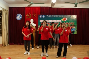 Tưng bừng đêm hội 