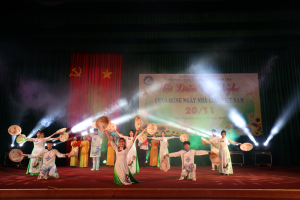 Trường Đại học Khoa học tổ chức Hội diễn Văn nghệ  chào mừng Ngày Nhà giáo Việt Nam 20/11