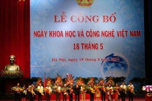 Ôn lại truyền thống ngày Khoa học và Công nghệ Việt Nam 18/5 và điểm lại những thành tựu về KH&CN của trường Đại học Khoa học