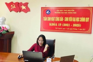 Tân Sinh viên K19 Trường Đại học Khoa học khởi động học tập với Tuần sinh hoạt công dân