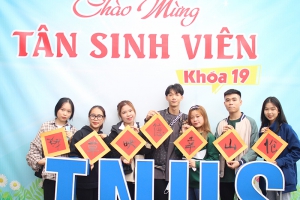 Quà Nhập môn của tân sinh viên ngành Trung quốc học