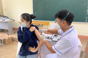 Gần 1000 sinh viên Trường Đại học Khoa học đã được xét nghiệm sàng lọc và tiêm chủng phòng Covid – 19 - đợt 1 năm 2021