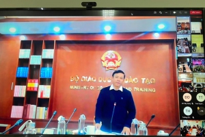 Trường Đại học Khoa học tham gia Khóa tập huấn trực tuyến về chuyển đổi số, Chính phủ điện tử và ứng dụng công nghệ thông tin vào quản lý, điều hành